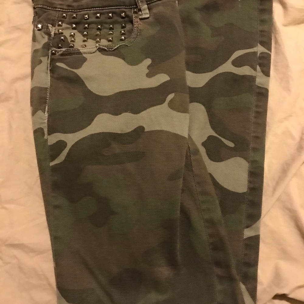 Zara Trafaluc Army Print Jeans